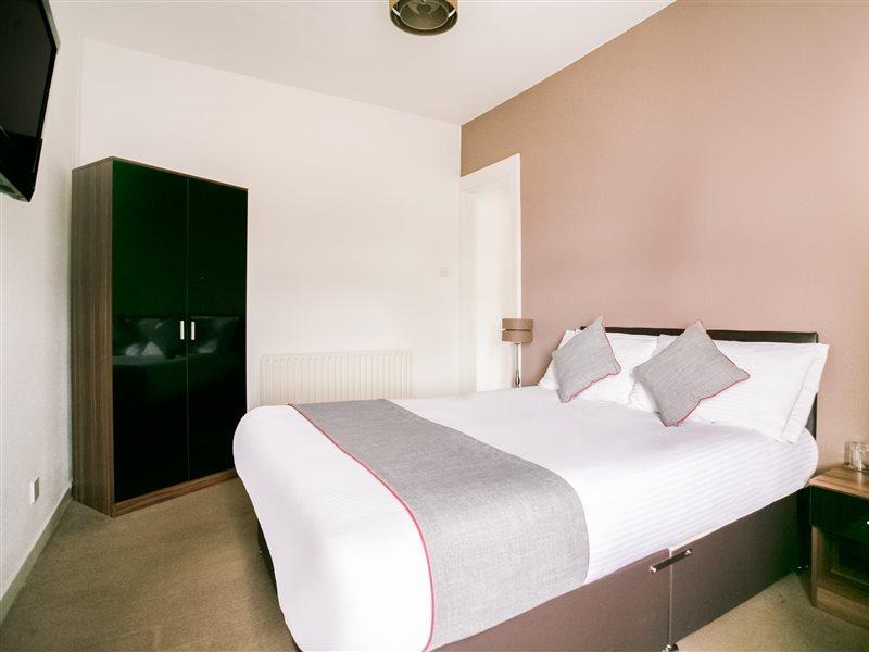 OYO Corner Hotel Carnoustie Eksteriør bilde
