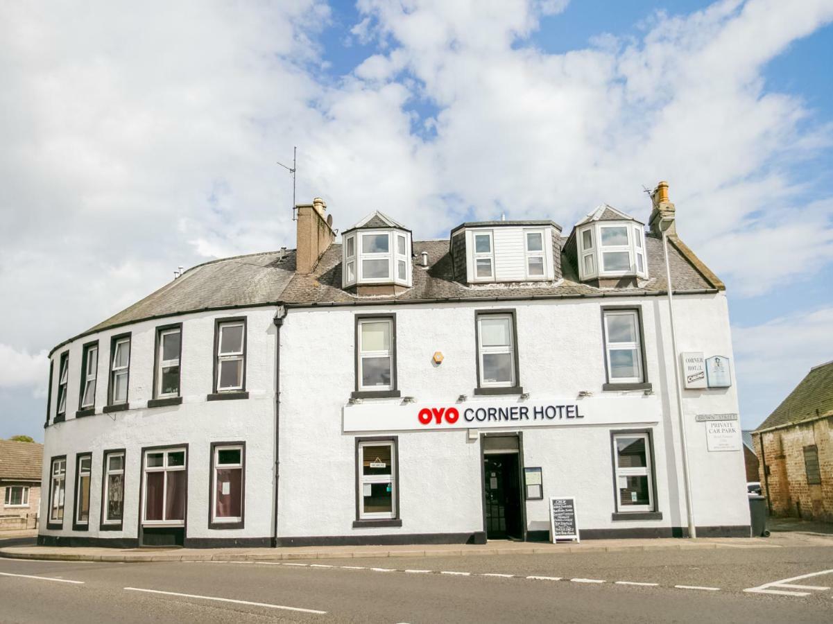 OYO Corner Hotel Carnoustie Eksteriør bilde