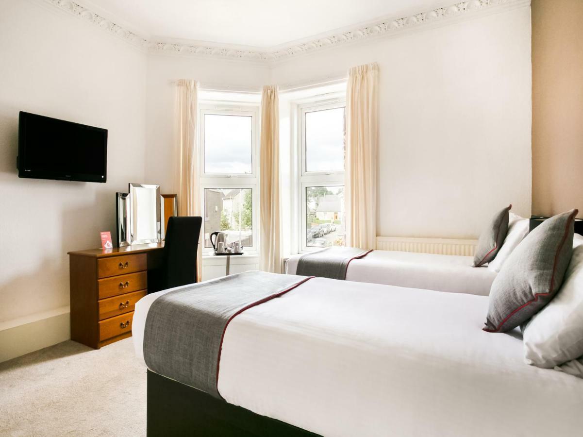 OYO Corner Hotel Carnoustie Eksteriør bilde