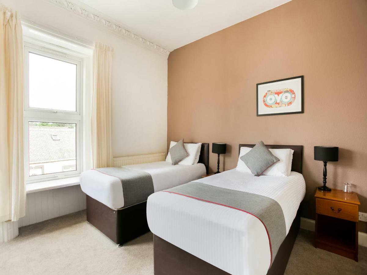 OYO Corner Hotel Carnoustie Eksteriør bilde