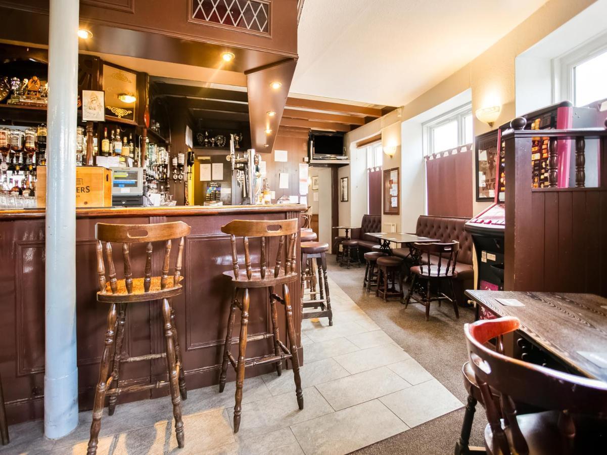 OYO Corner Hotel Carnoustie Eksteriør bilde