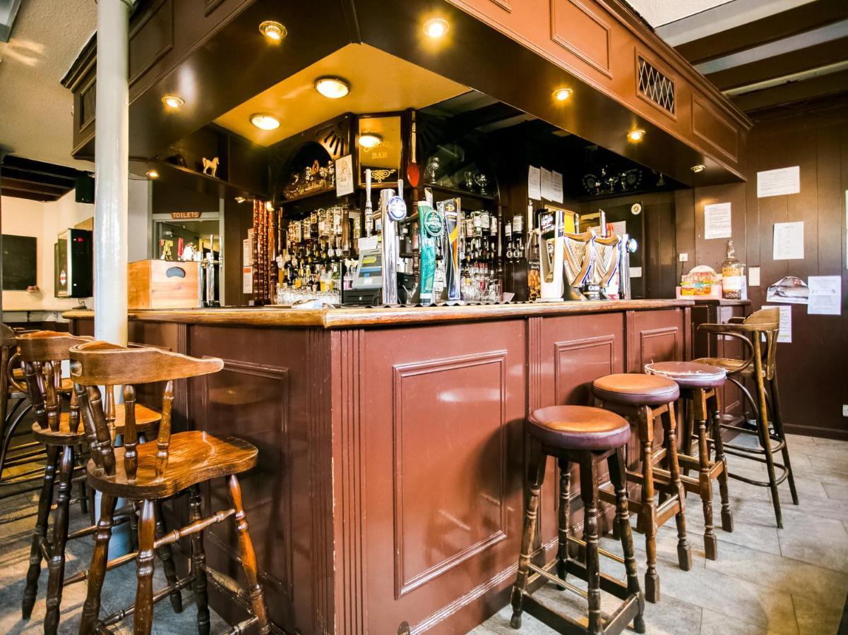 OYO Corner Hotel Carnoustie Eksteriør bilde
